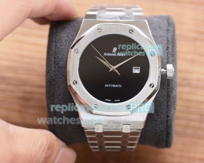 Replica Audemars Piguet Royal Oak Black Dial Stainless Steel Watch